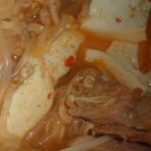 豚キムチ鍋　（我が家の味）
